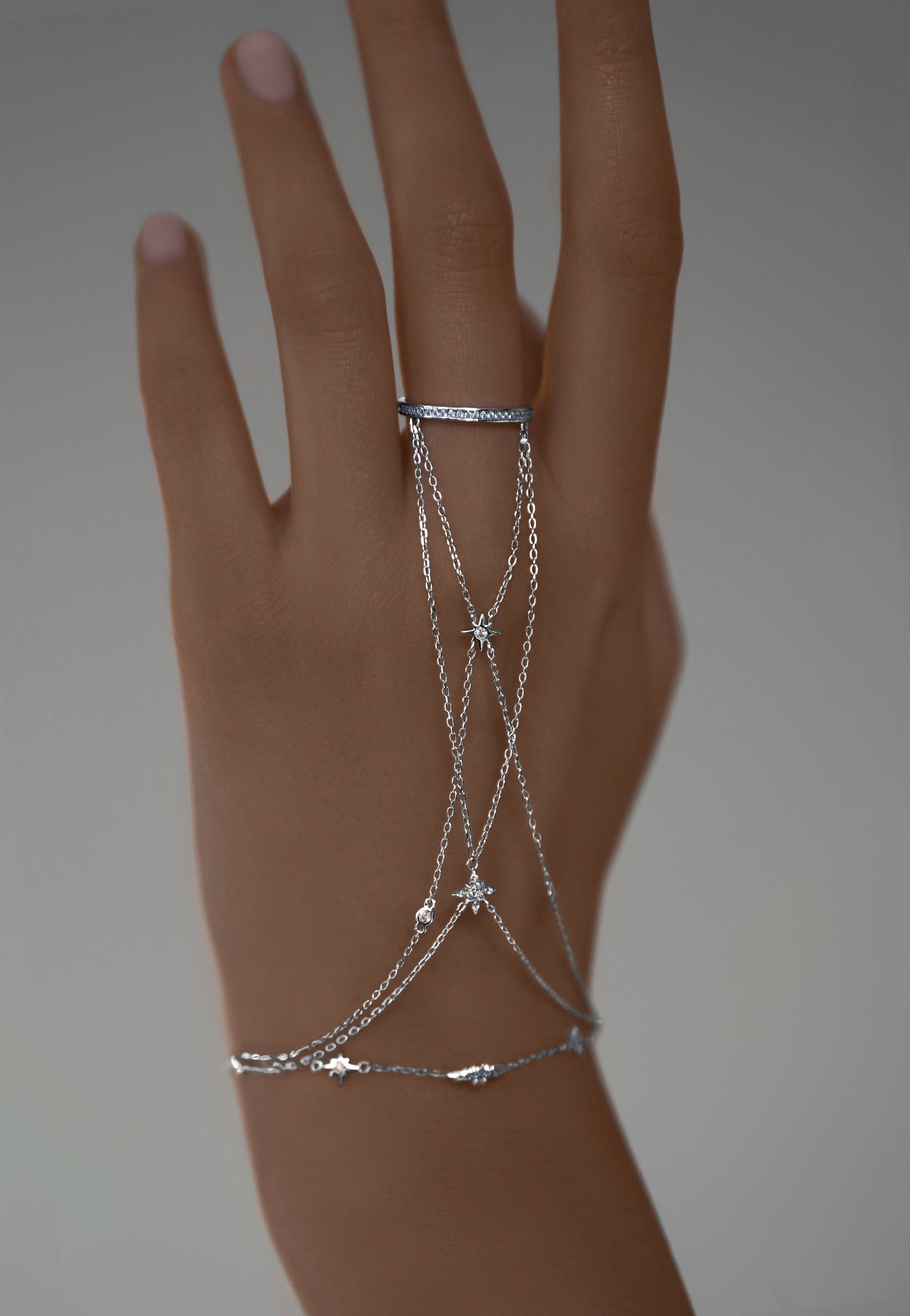 Браслеты: Браслет на кисть Полярная звезда экстра можно купить в ювелирном гардеробе MOMNT (Momentsilver), интернет-магазине украшений из серебра. Серебро 925, родий.. Артикул 