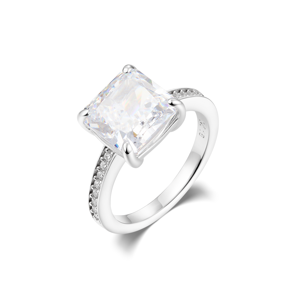 Кольца: Кольцо с камнем в огранке принцесса можно купить в ювелирном гардеробе MOMNT (Momentsilver), интернет-магазине украшений из серебра. . Артикул 
