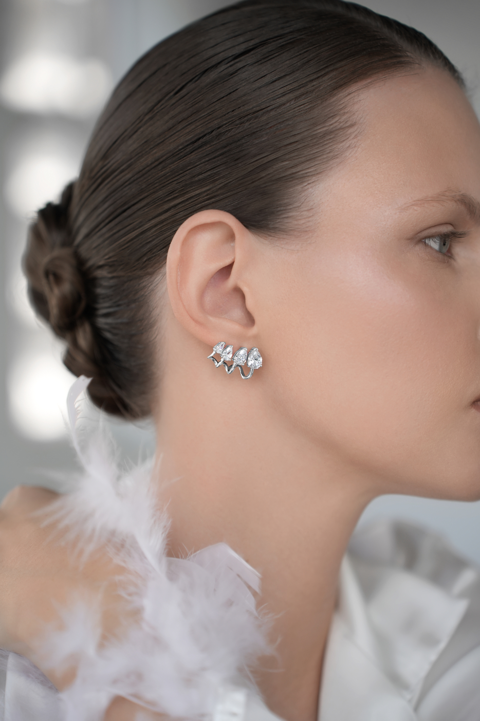 Серьги: Серьги Джадис можно купить в ювелирном гардеробе MOMNT (Momentsilver), интернет-магазине украшений из серебра. Серебро 925, родий. Артикул 