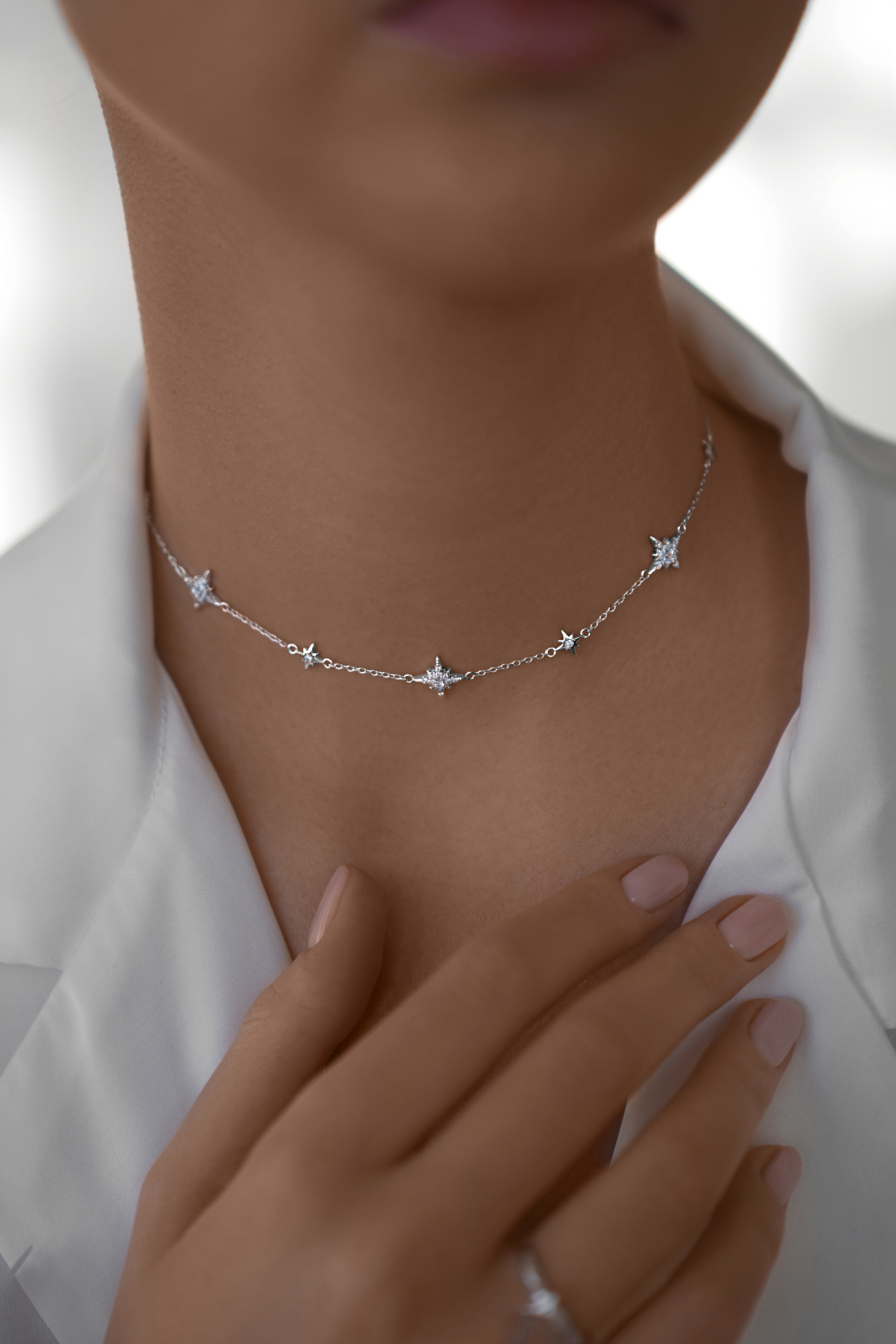 Колье: Колье Северное сияние можно купить в ювелирном гардеробе MOMNT (Momentsilver), интернет-магазине украшений из серебра. Серебро 925, родий. . Артикул 