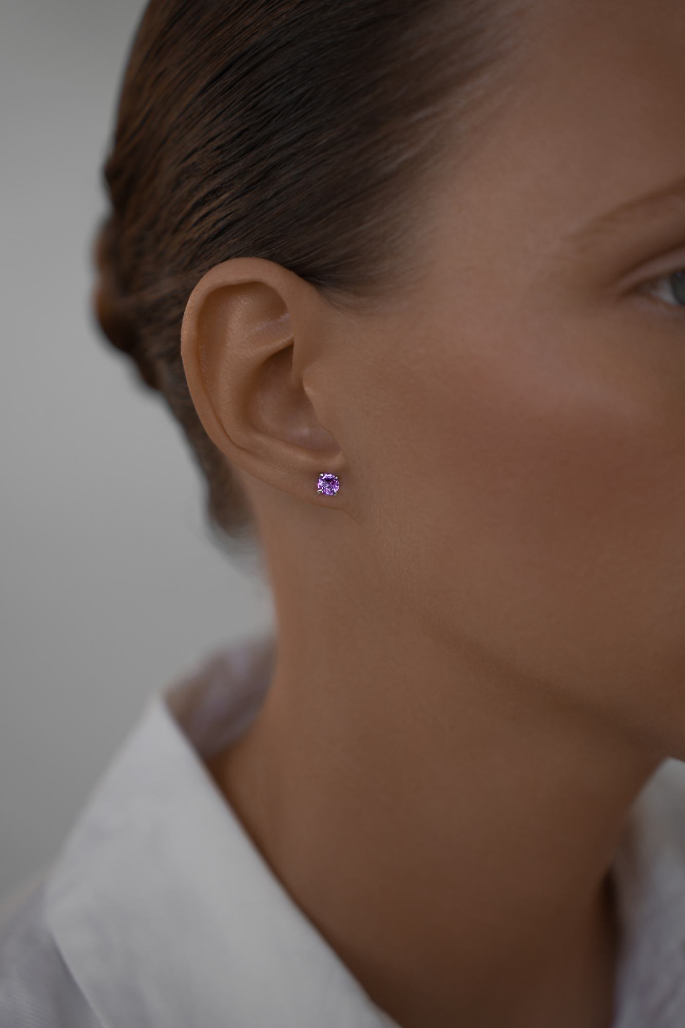 Серьги: Серьги-гвоздики с натуральным аметистом 5 мм можно купить в ювелирном гардеробе MOMNT (Momentsilver), интернет-магазине украшений из серебра. Серебро 925, родий, аметист . Артикул 