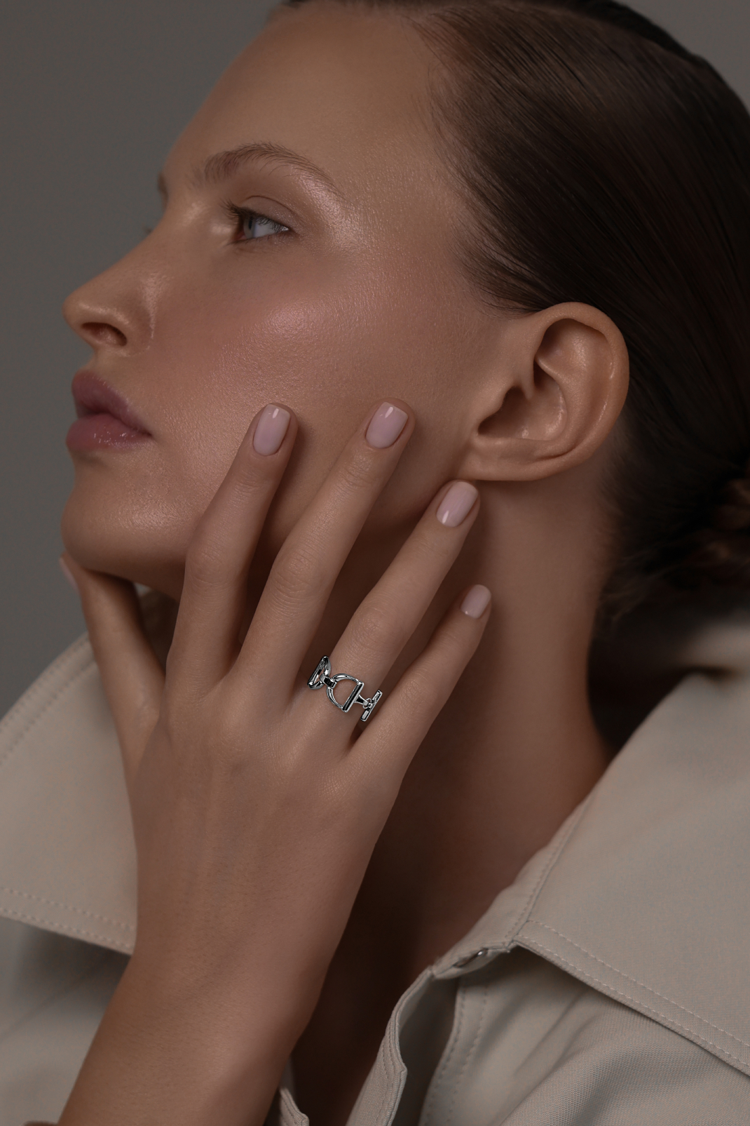 Кольца: Кольцо Этрье можно купить в ювелирном гардеробе MOMNT (Momentsilver), интернет-магазине украшений из серебра. Серебро 925,родий. . Артикул 