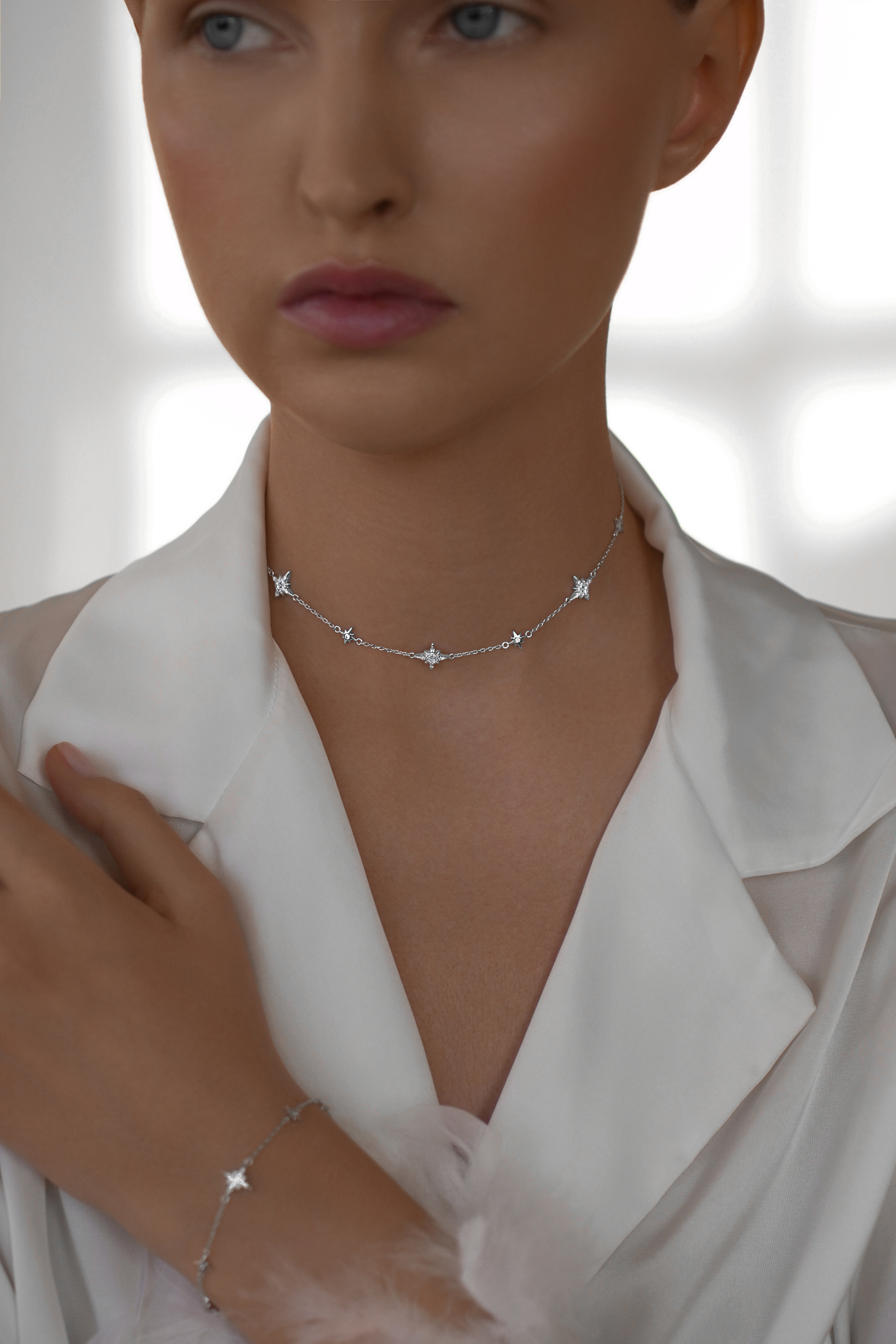 Колье: Колье Северное сияние можно купить в ювелирном гардеробе MOMNT (Momentsilver), интернет-магазине украшений из серебра. Серебро 925, родий. . Артикул 