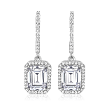 Бижутерия: Серьги в огранке изумруд с белым камнем можно купить в ювелирном гардеробе MOMNT (Momentsilver), интернет-магазине украшений из серебра. Ювелирный сплав, родий, вставки: куб. цирконий. Артикул 